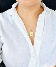 Load image into Gallery viewer, Dylan Initial Pendant Necklace