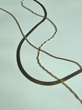 Load image into Gallery viewer, Ava Necklace